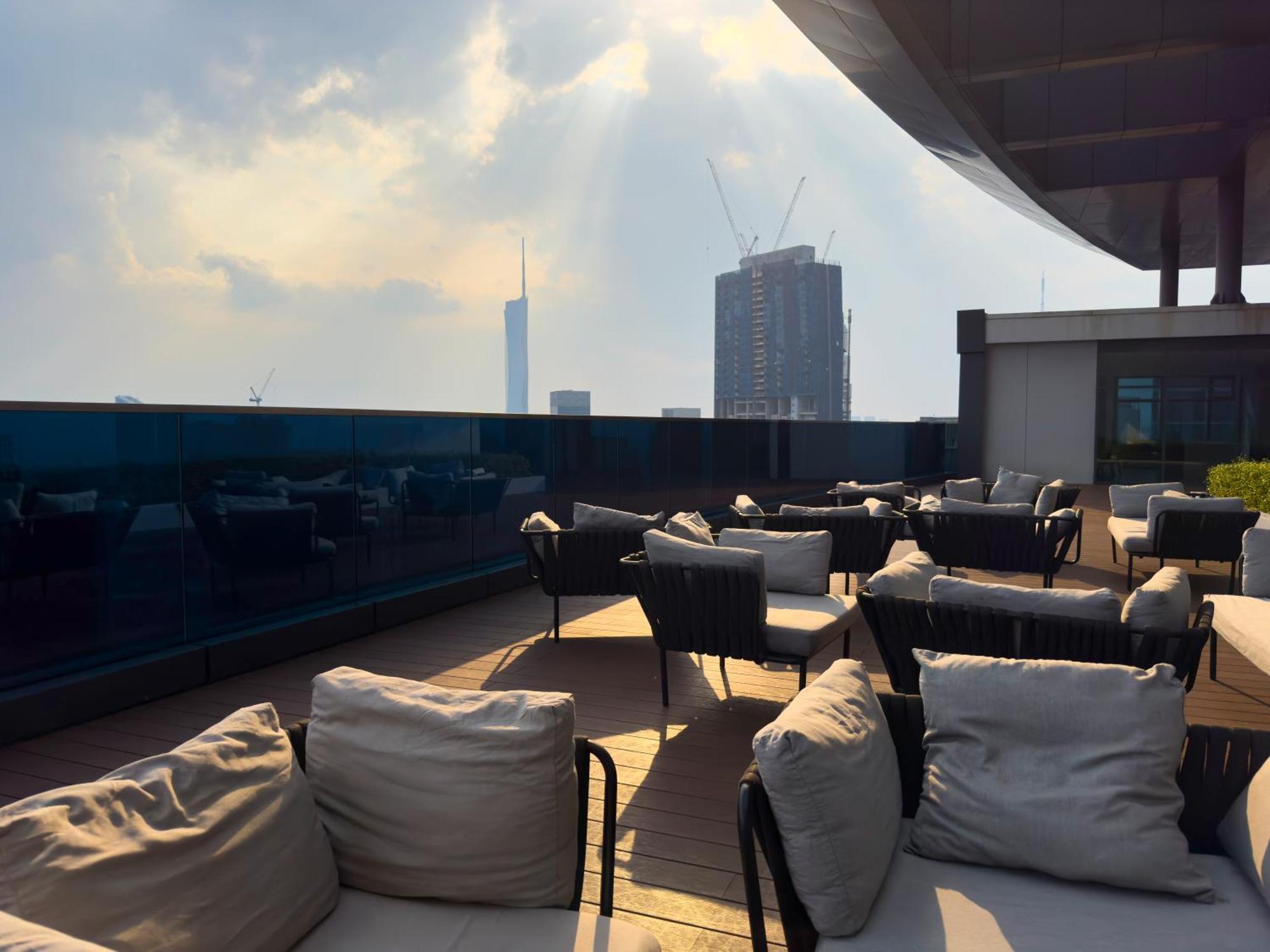 Moonway Suites At Eaton Klcc كوالالمبور المظهر الخارجي الصورة